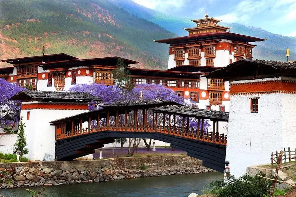 Happiness Bhutan Tour 6 Days