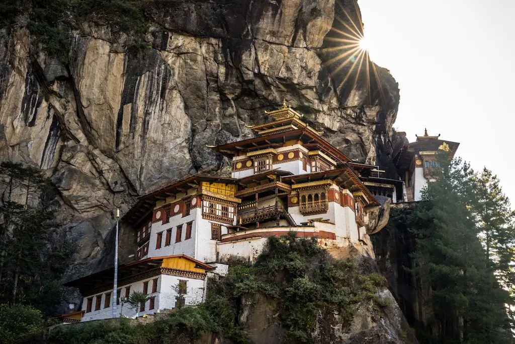 Heaven Bhutan Tour 4 Days